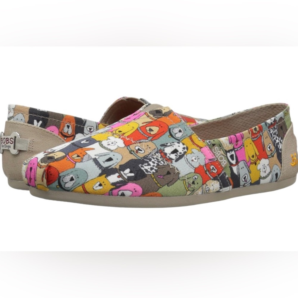 Women’s 7.5 Skechers BOBS Women's Plush-Wag Party Flat